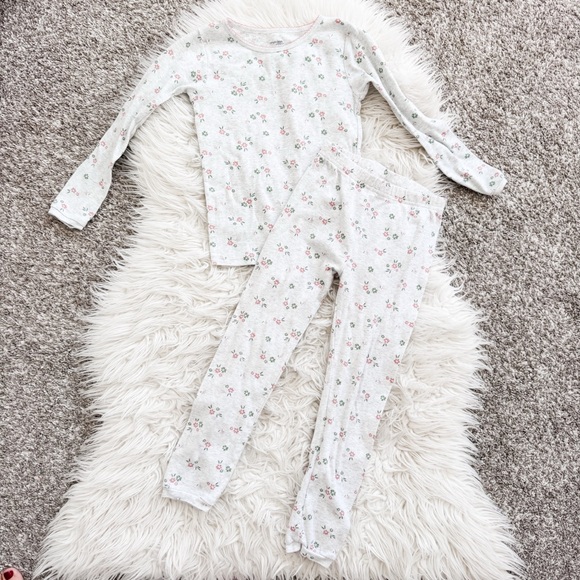 Simple Joys Other - Simple Joys by Carter’s | Floral Pajama Set Size 6